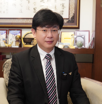 梁賓先 董事長